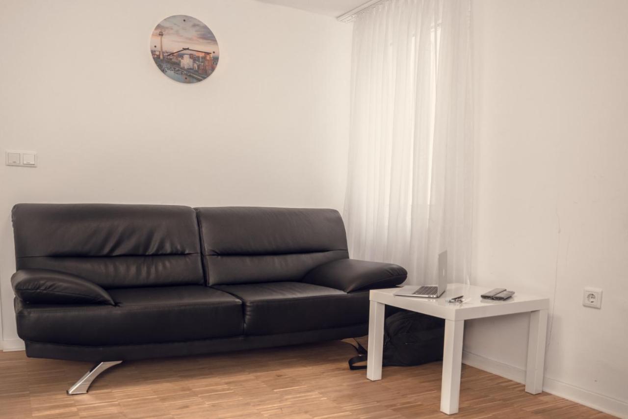 Altstadt Apartment Alisa دوسلدورف المظهر الخارجي الصورة